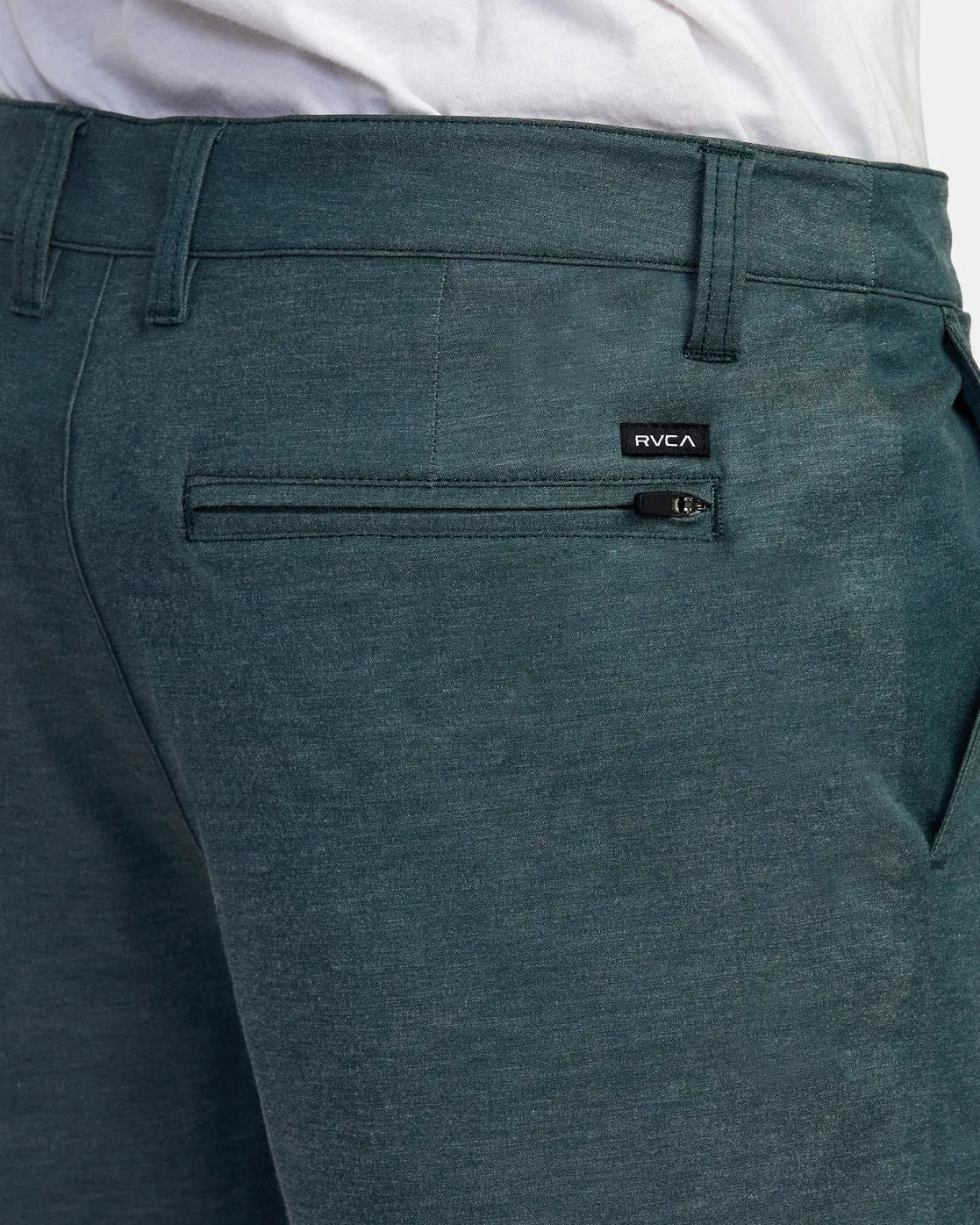 Back In Hybrid 19" Shorts - Hunter Green