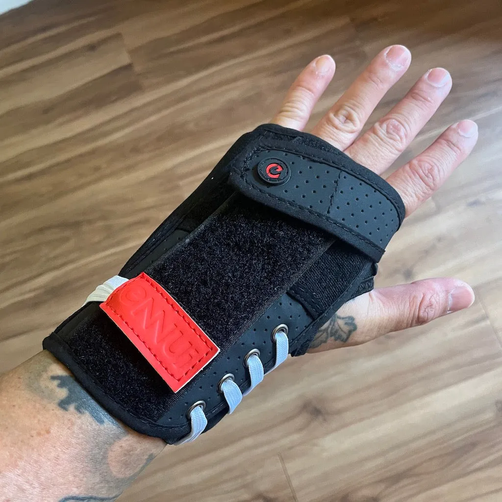 ENNUI - Allround Wristguard (LEFT ONLY)