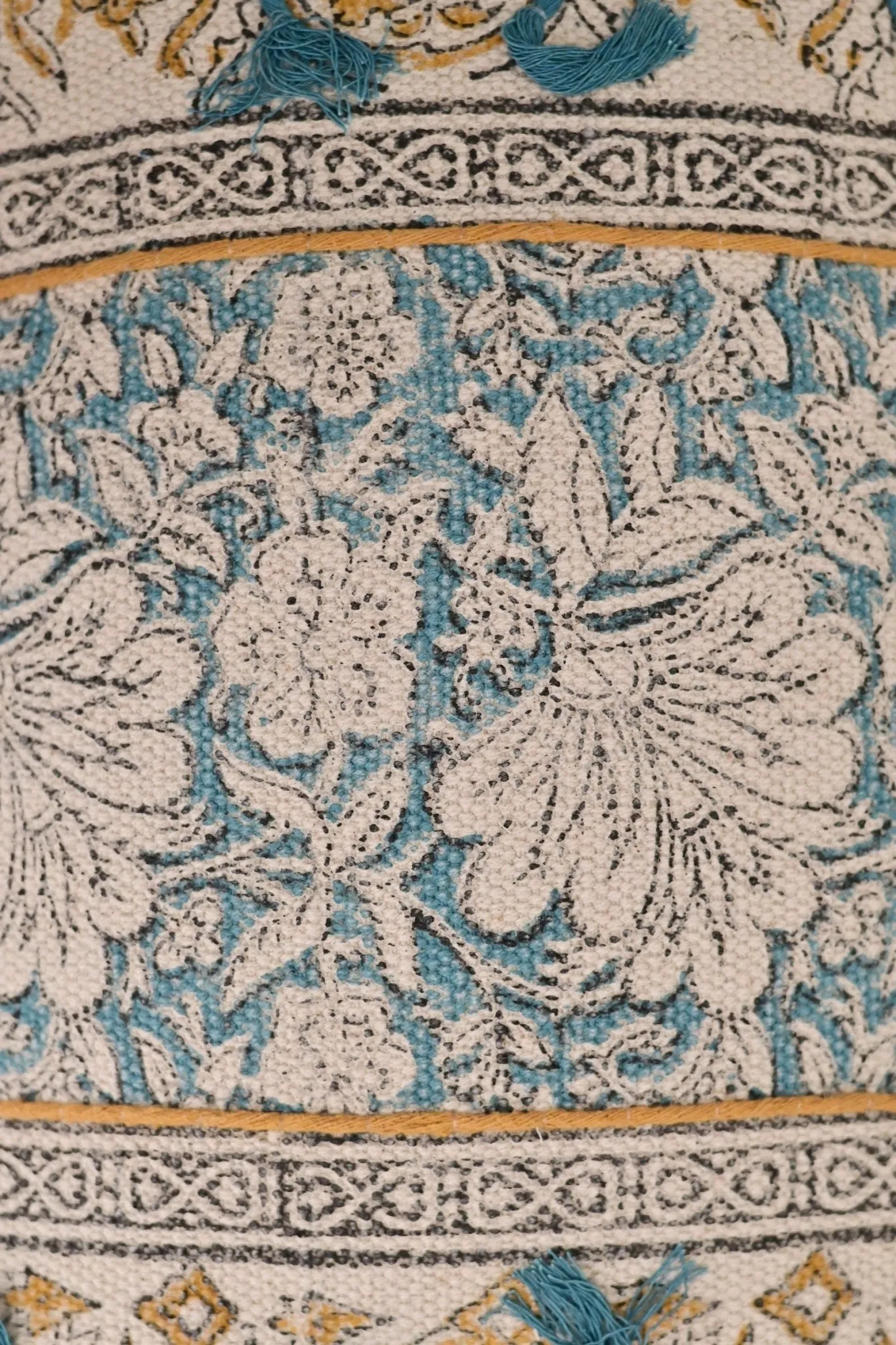 INDANA - LUMBAR CUSHION COVER