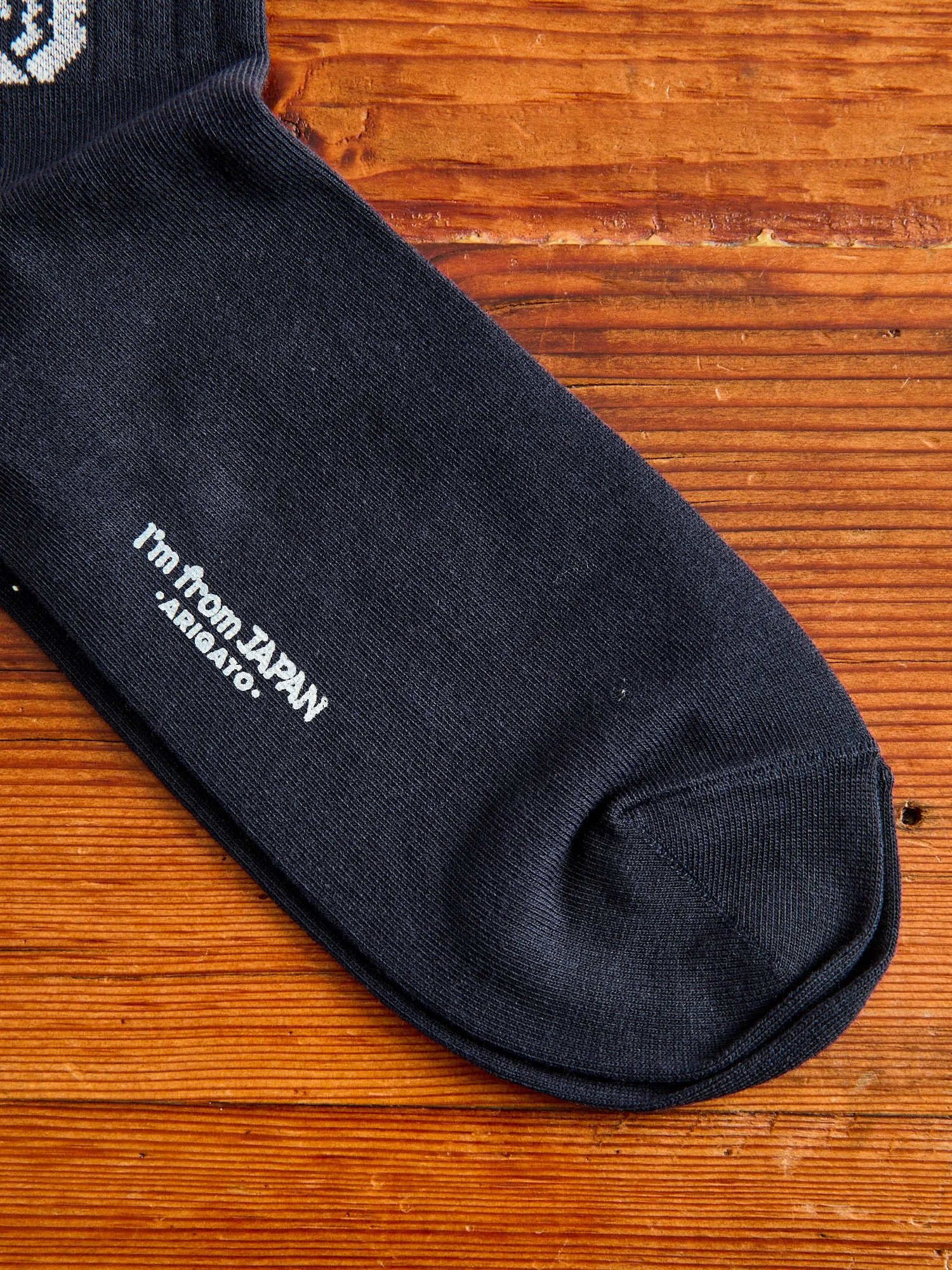 "Yoshiwara Tsunagi" Socks in Dark Navy