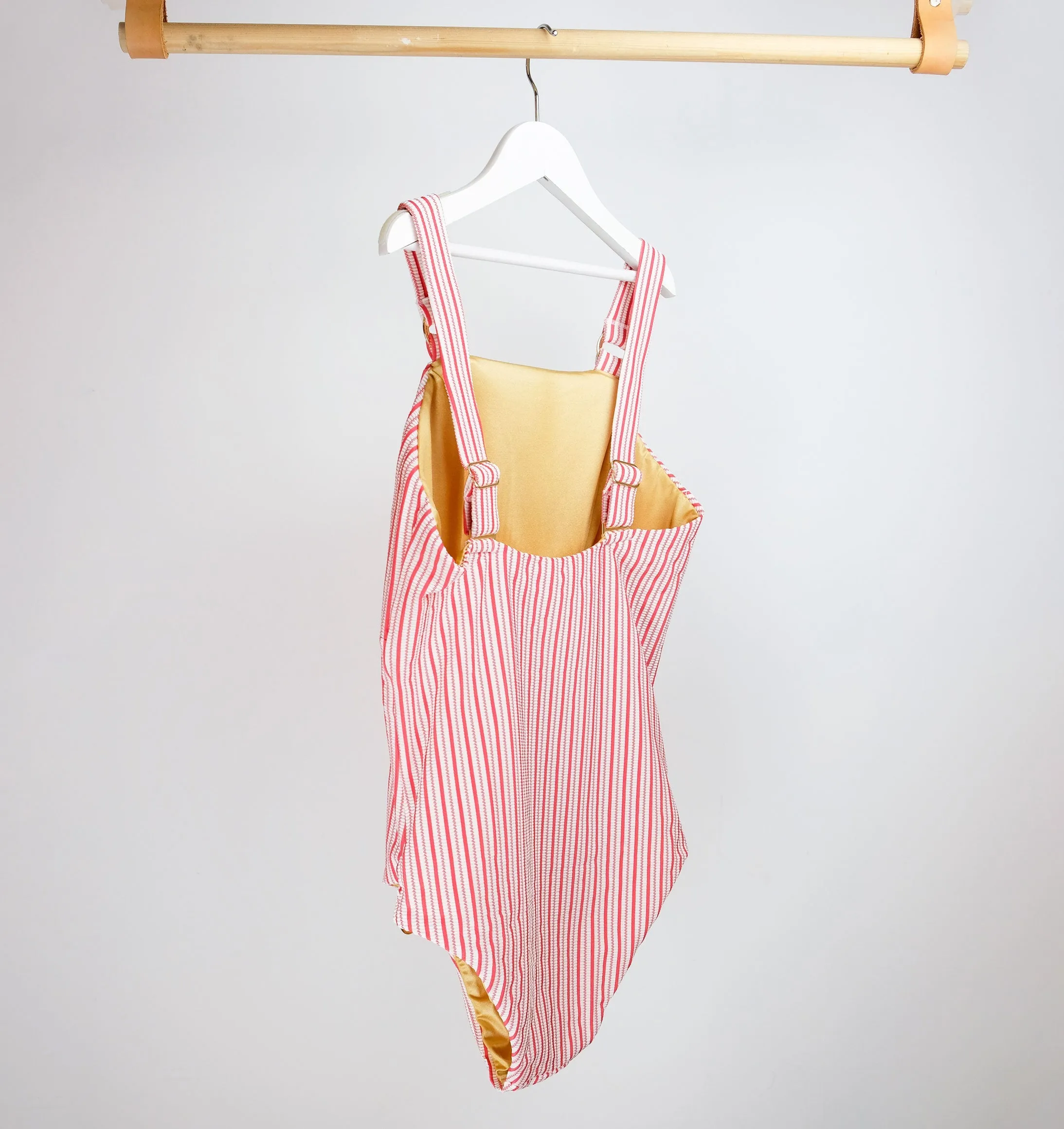 Ring-side swimsuit [Red Candy]