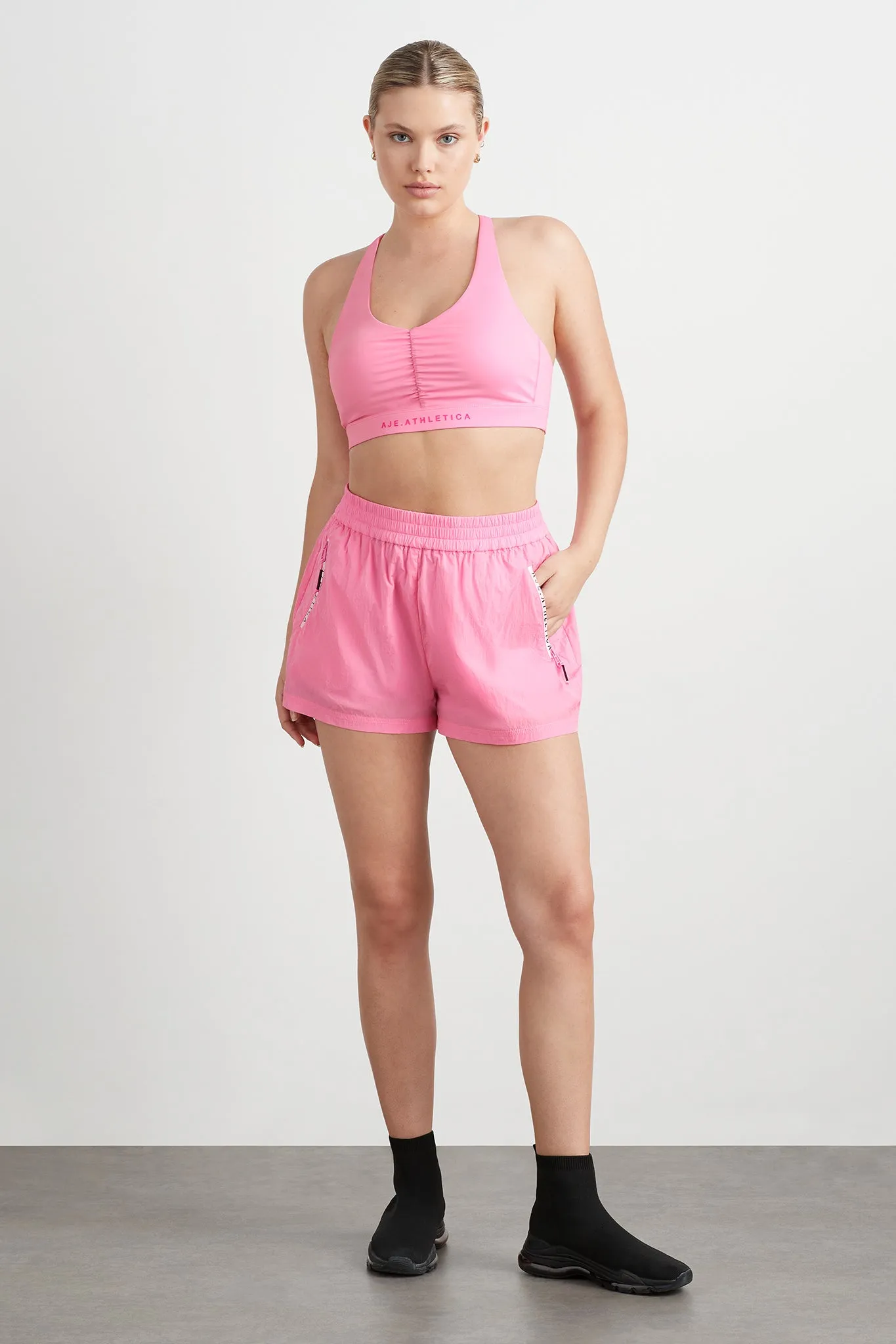 Spray Short 620