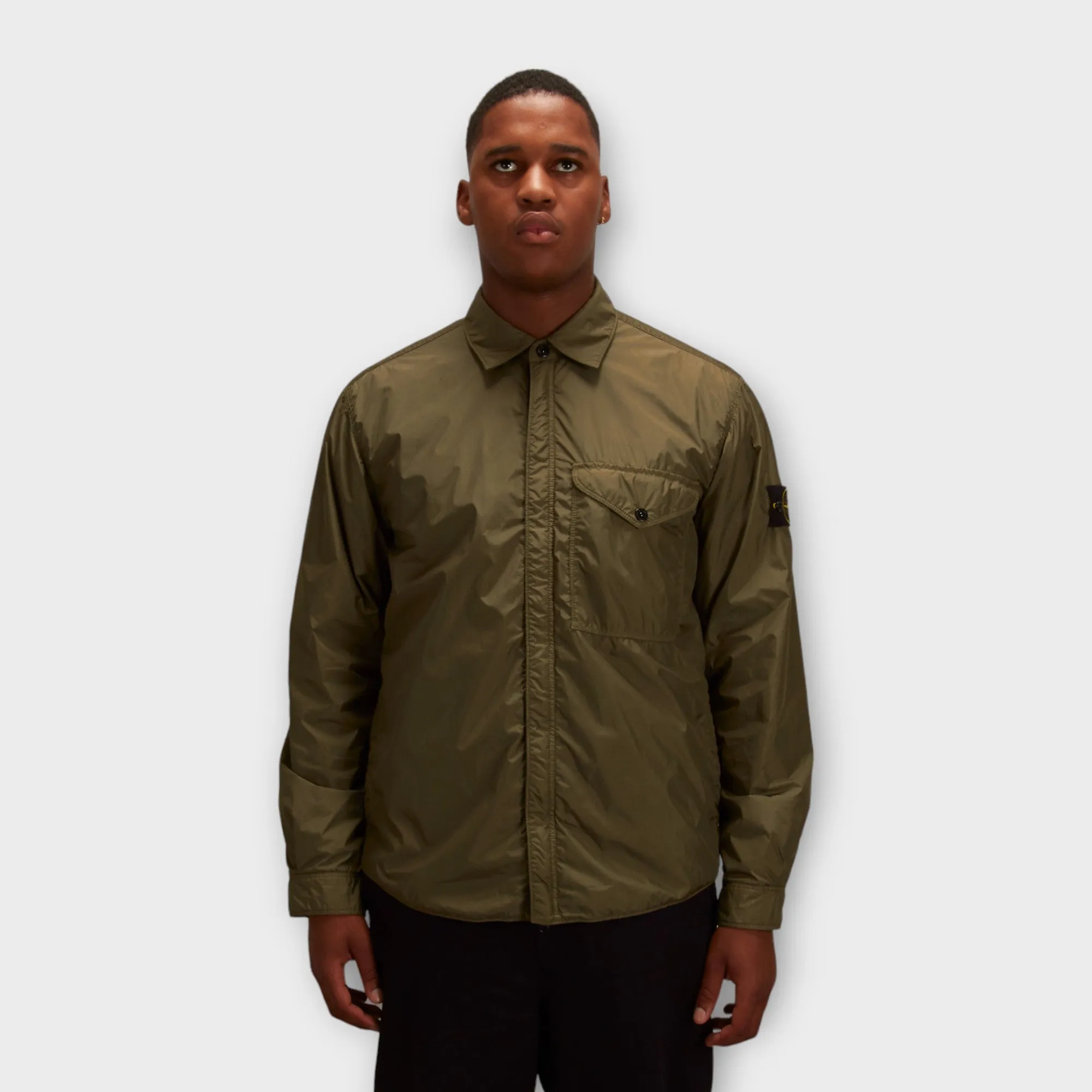 Stone Island Q0123 Garment Dyed Crinkle Reps Jakke I Grøn