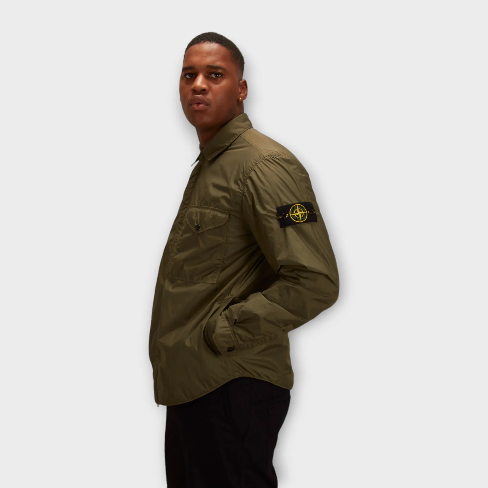 Stone Island Q0123 Garment Dyed Crinkle Reps Jakke I Grøn